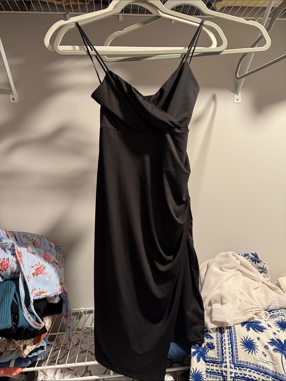 Streetwear Society Black Spaghetti-Strap Midi Dress